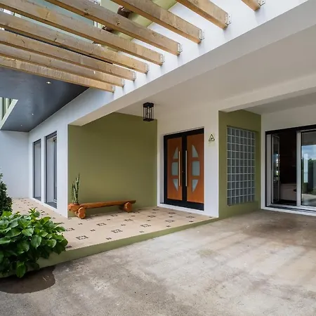 Azores Mountain View Ferienhaus Ribeira Grande