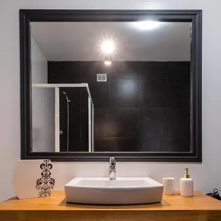 Azores Mountain View *