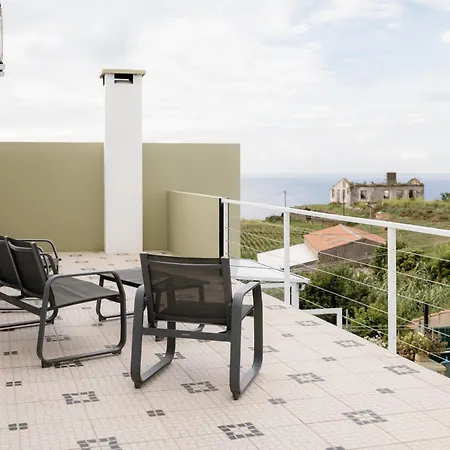 Azores Mountain View Ferienhaus *