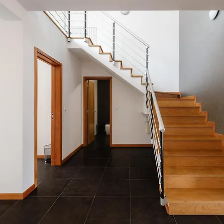 Azores Mountain View *